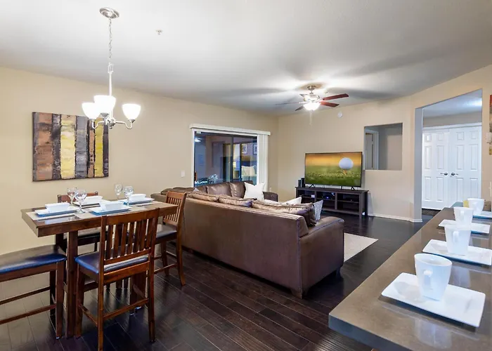 Apartment Location, Heated Pool, Spa, Upgraded Unit,