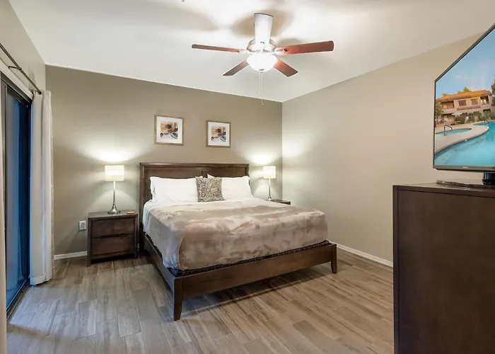 Location, Heated Pool, Spa, Upgraded Unit, Apartment *